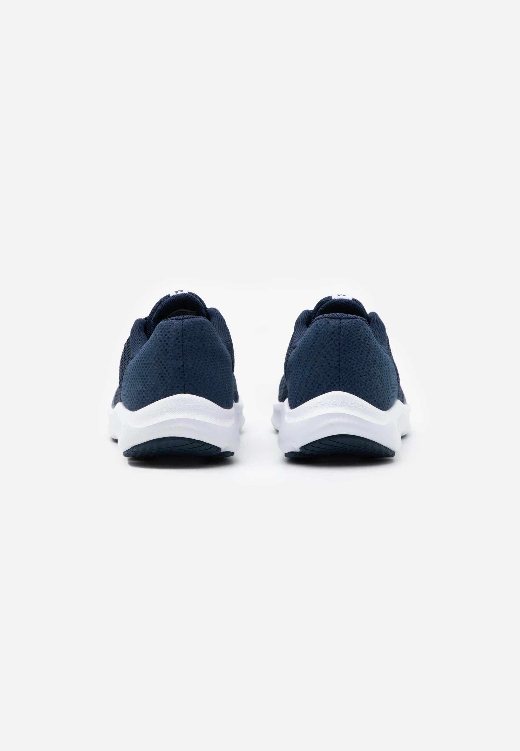 Scarpe da corsa UA Charged Pursuit 3 da uomo